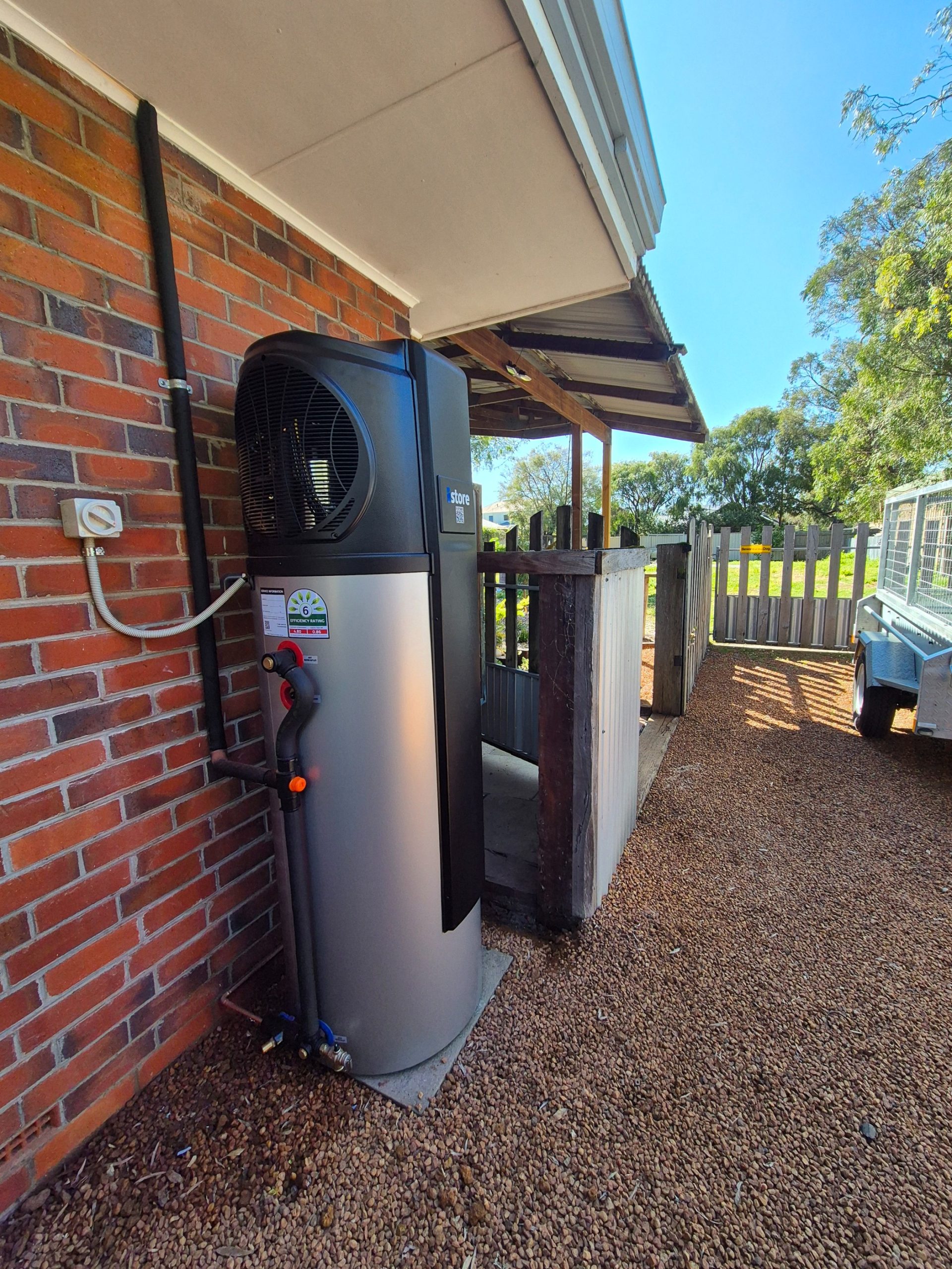 Upgrade to Energy-Efficient Hot Water in Quindalup with iStore Heat Pumps